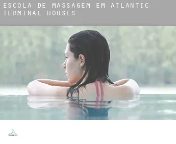 Escola de massagem em  Atlantic Terminal Houses